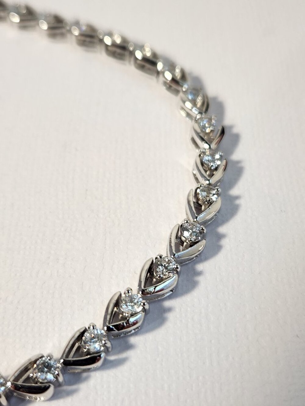 ITALY VTG True VTG 10K White Gold Heart Link Tennis Bracelet 7” 10.81g - Picture 6 of 14